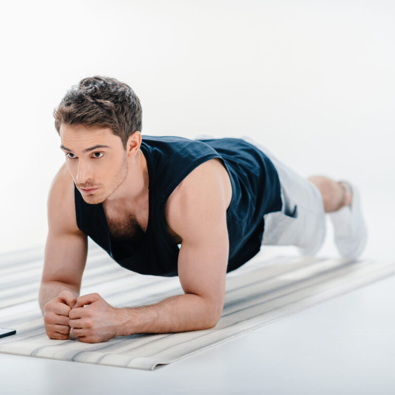 Your Guide To Doing The Perfect Plank