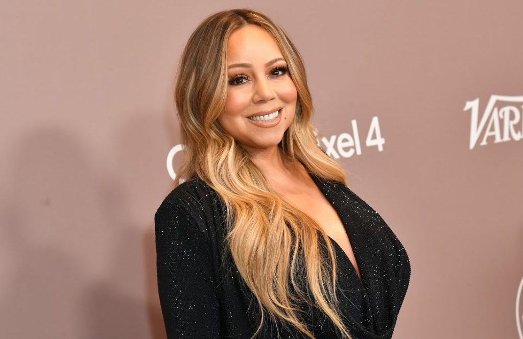 Mariah Carey’s “Oh Santa!” is Now an Epic Dance Workout