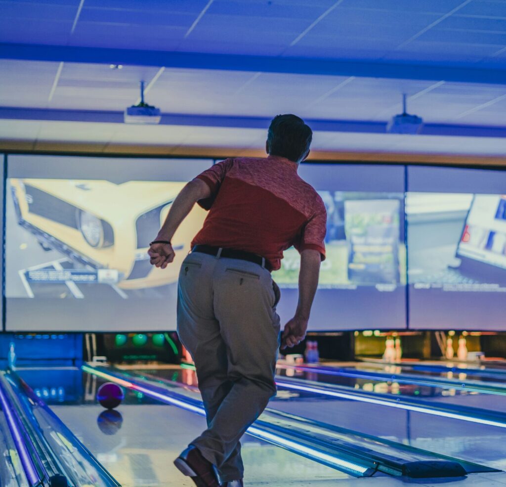 3 Reasons Why Bowling is a Perfect Sport for Cold Winter Months ...